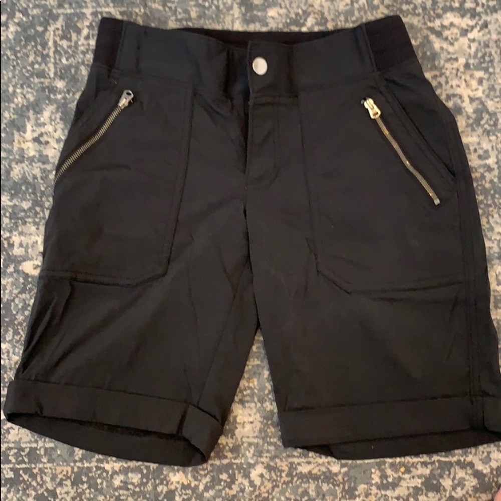 Athleta Trekkie short
